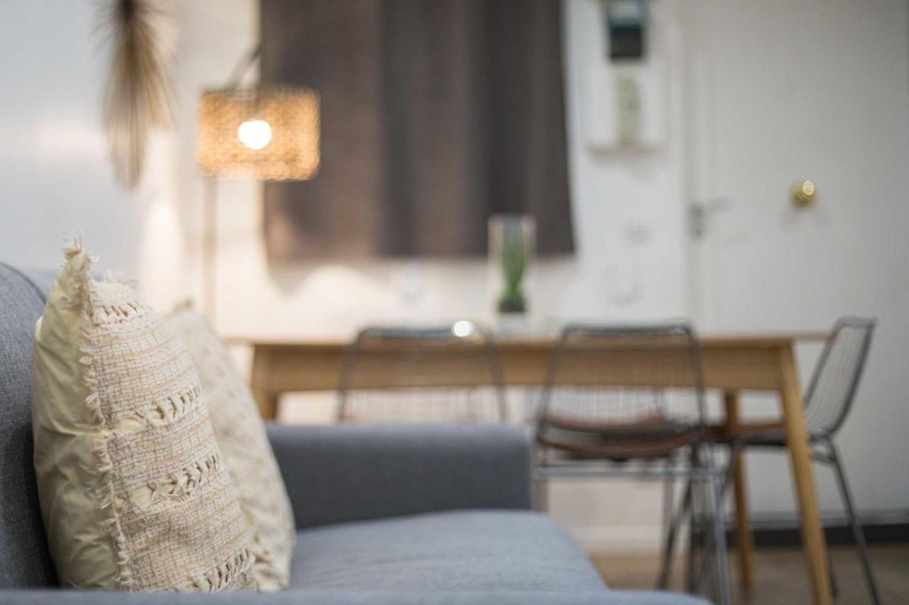 Cosy Apartment- 6p- Folies Bergeres * Parijs